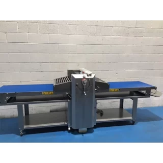 Q670 dough sheeter