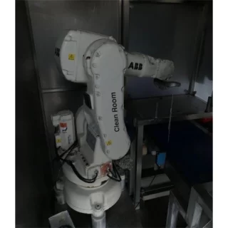 Robot Ultrasonic Cake Cutter